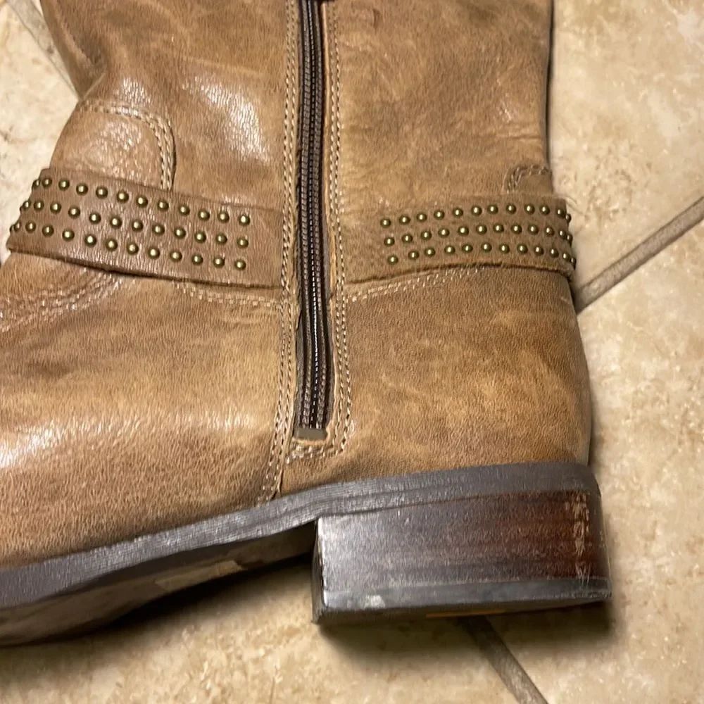 Jessica Simpson Tan leather boot - Picture 2 of 4
